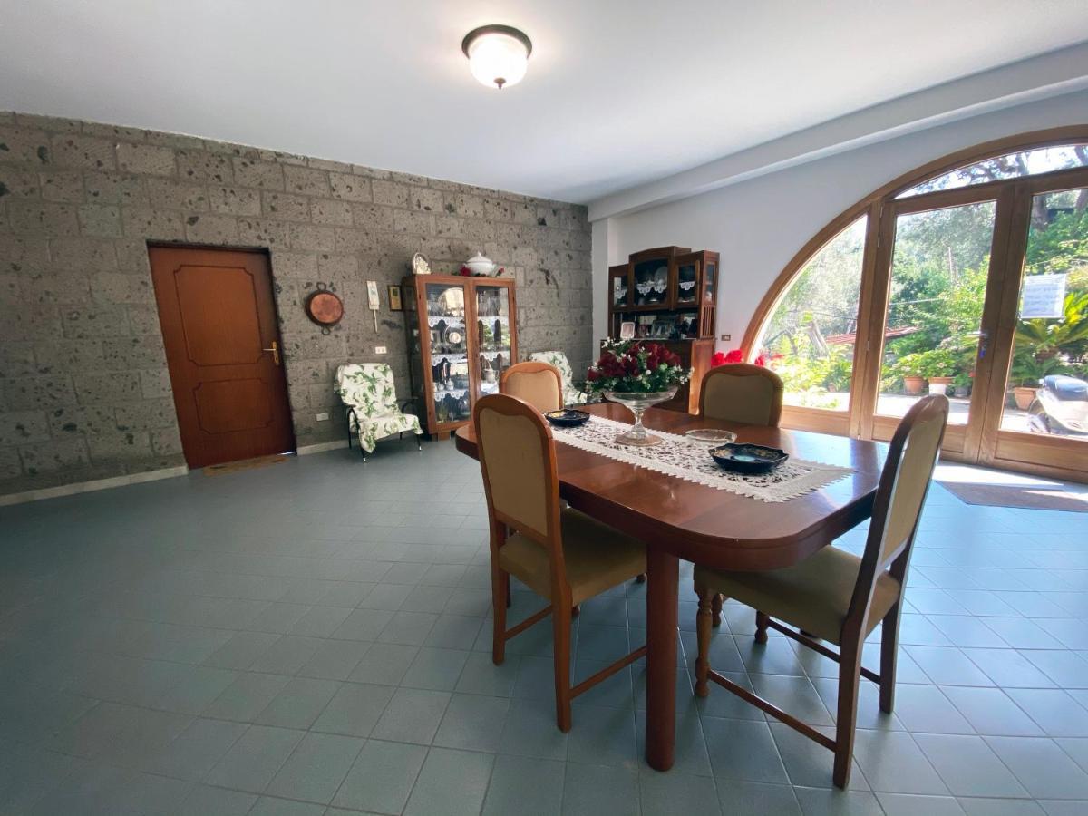Achille Home B&B Sorrento Buitenkant foto